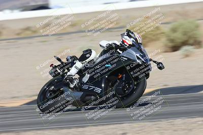 media/Sep-20-2025-Race Pace (Sat) [[d4e1b33f4d]]/Verified/Turn 4 (830am)/